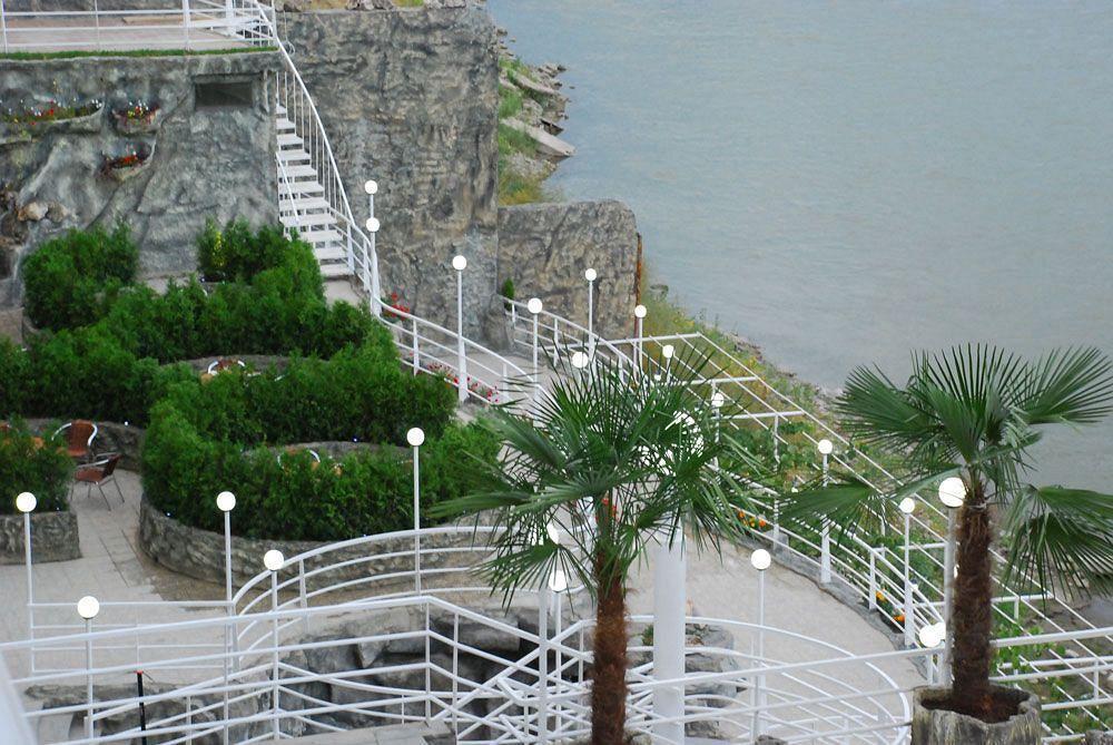 Cruise Hotel Tbilisi Ngoại thất bức ảnh
