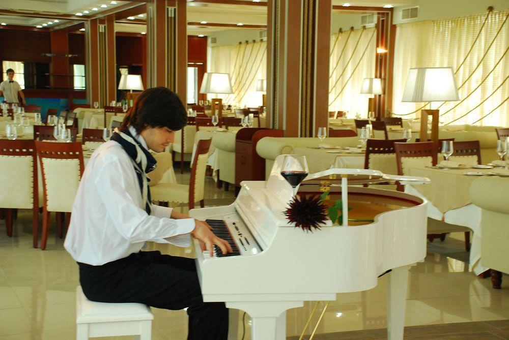 Cruise Hotel Tbilisi Ngoại thất bức ảnh