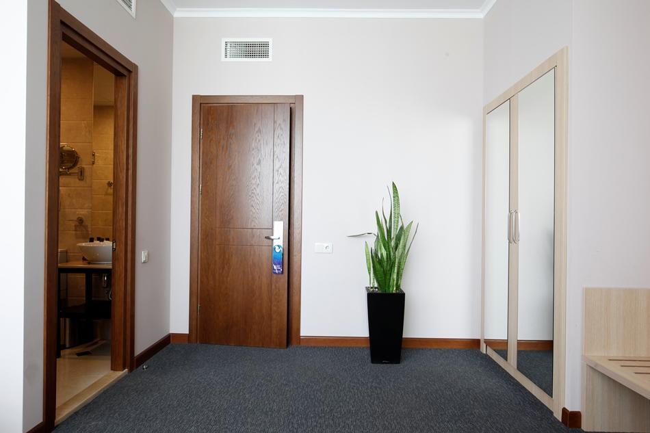 Cruise Hotel Tbilisi Ngoại thất bức ảnh